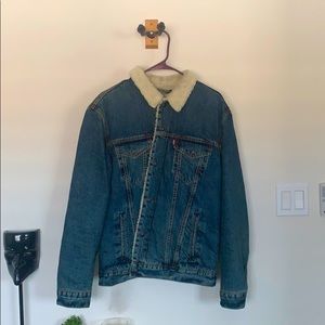 Levi Sherpa Jean jacket